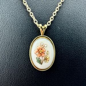 Vintage Lenox Temple Blossom Dainty Bezel Porcelain China Gold Tone 18" Necklace
